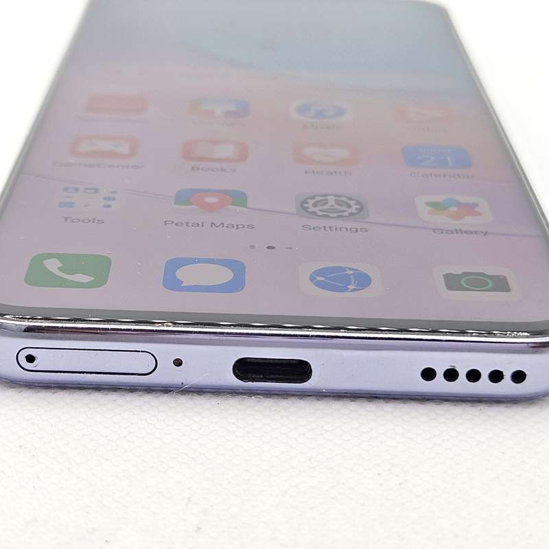Huawei Nova 8i 128GB Dual Sim Cracked Screen And Bright Spots Moonlight Silver