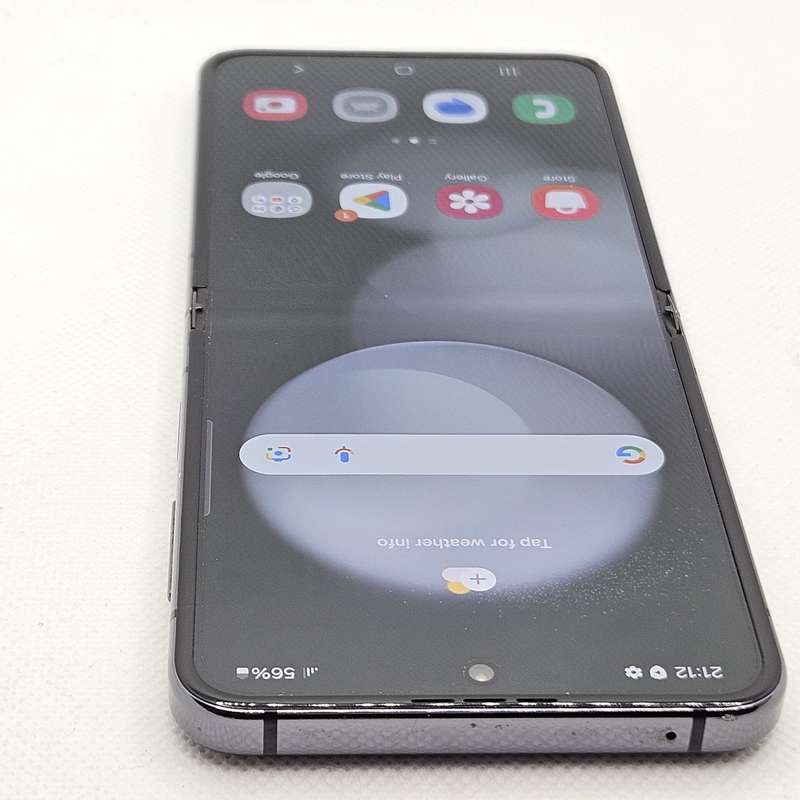 Samsung Galaxy Z Flip 5 256GB Graphite (6 Month Warranty)