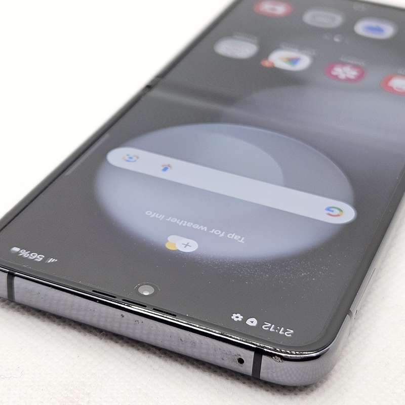 Samsung Galaxy Z Flip 5 256GB Graphite (6 Month Warranty)