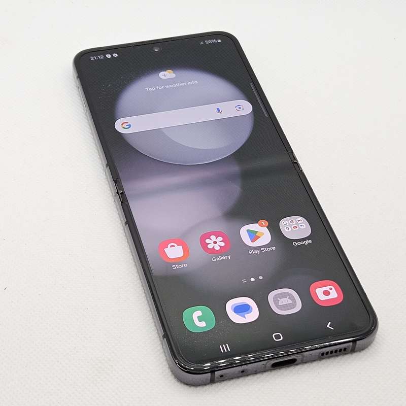 Samsung Galaxy Z Flip 5 256GB Graphite (6 Month Warranty)
