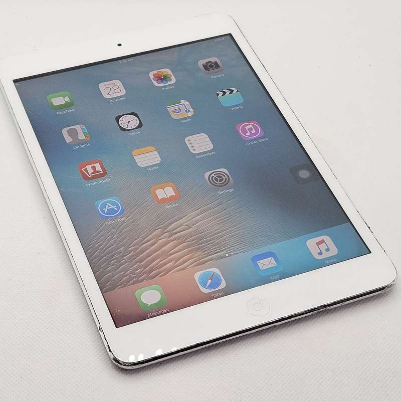 iPad Mini 1 32GB (Wifi/Cellular) Bright Spot And Home Button Not Working Silver
