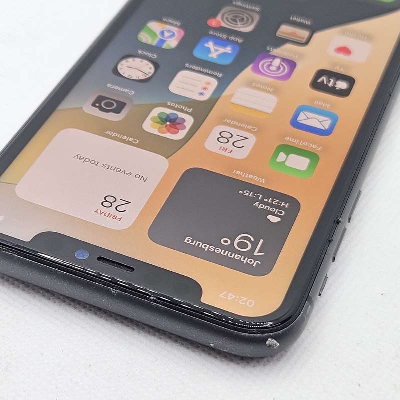 iPhone 11 256GB Black (6 Month Warranty)