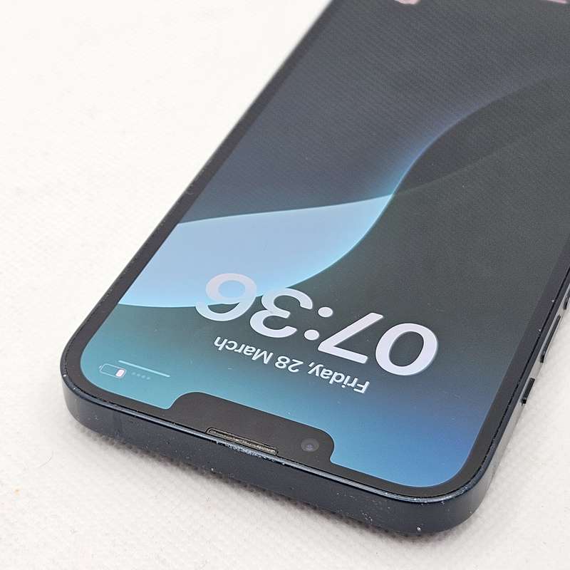 iPhone 13 128GB Midnight (6 Month Warranty)