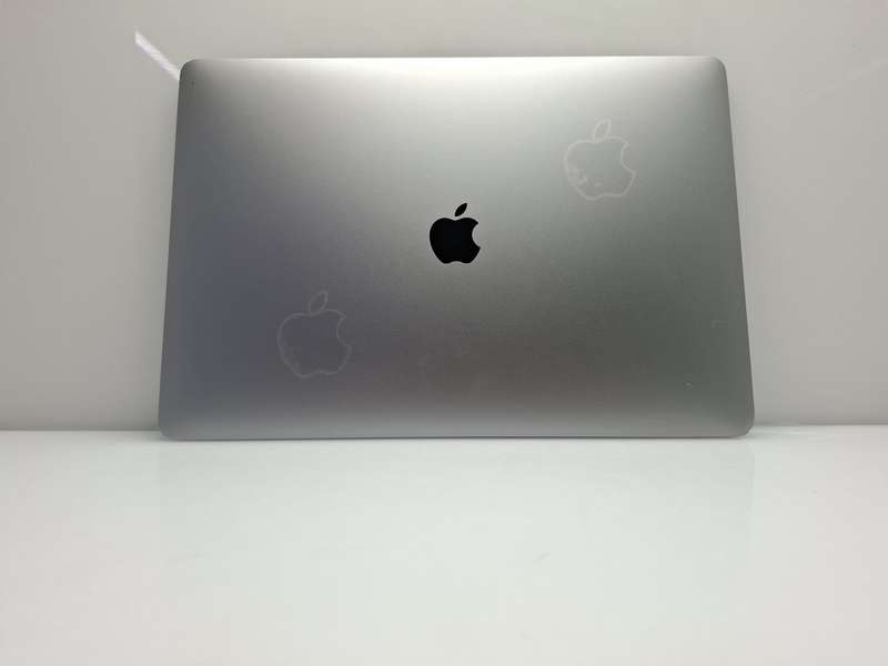 MacBook Pro 15-Inch "Core i7" 2.6GHz (Touch/Late2018) 16GB RAM 256GB SSD Bad Battery Space Grey (...