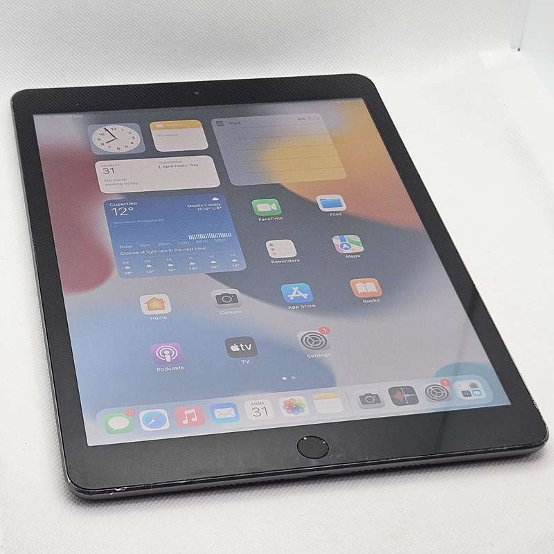 iPad 10.2 8th Gen (WiFi Only) 32GB No Touch ID Space Gray (3 Month Warranty)