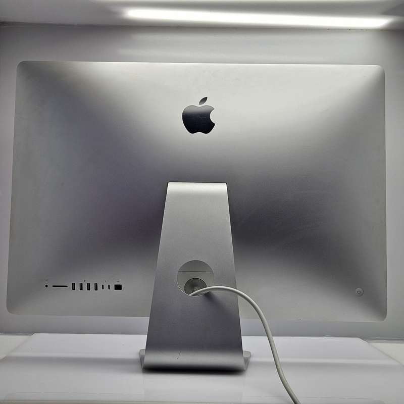 iMac 27-Inch Core i5 3.5GHz (Retina 5K, Late 2015) 24GB RAM 1TB Fusion Drive Silver (12 Mon...