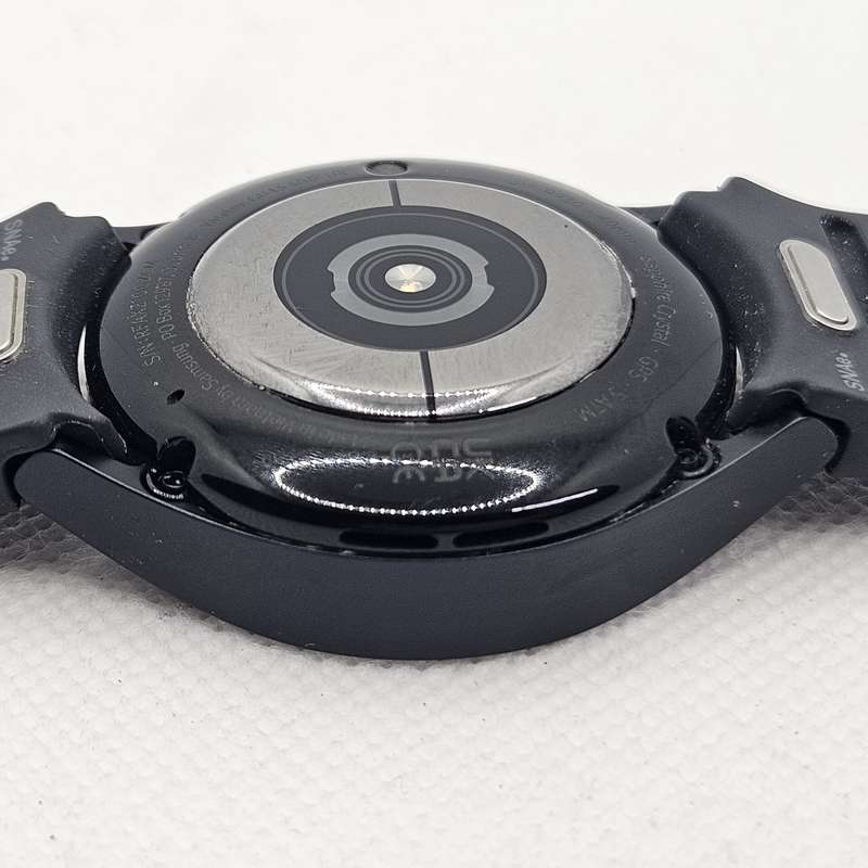 Samsung Galaxy Watch 6 40mm GPS Only Graphite (3 Month Warranty)
