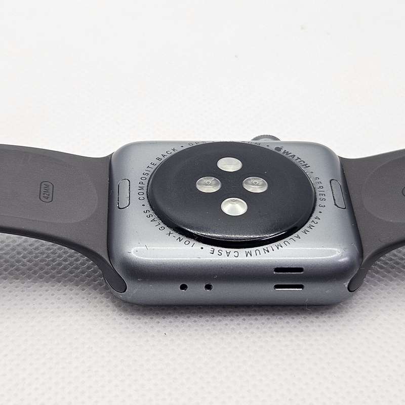 Apple Watch Series 3 42mm GPS Only Space Gray - Dark Brown Straps