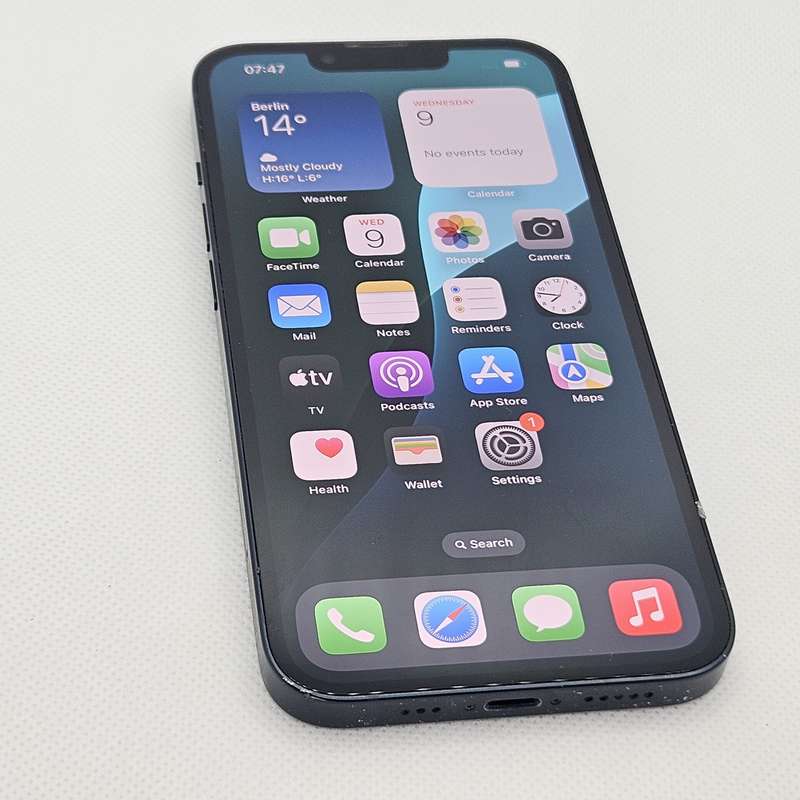 iPhone 13 128GB Midnight (6 Month Warranty)