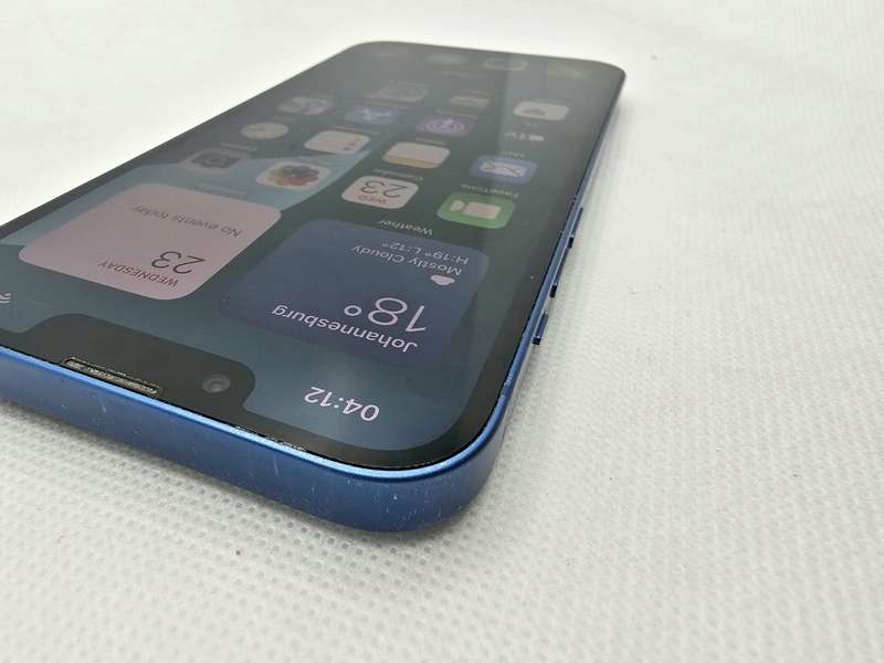 iPhone 13 256GB Blue (6 Month Warranty)