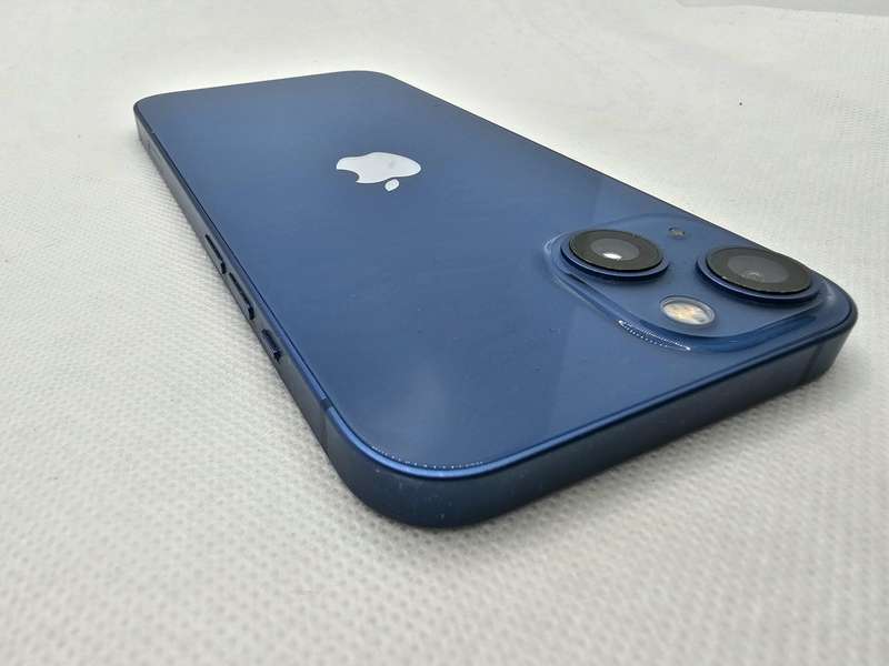 iPhone 13 256GB Blue (6 Month Warranty)