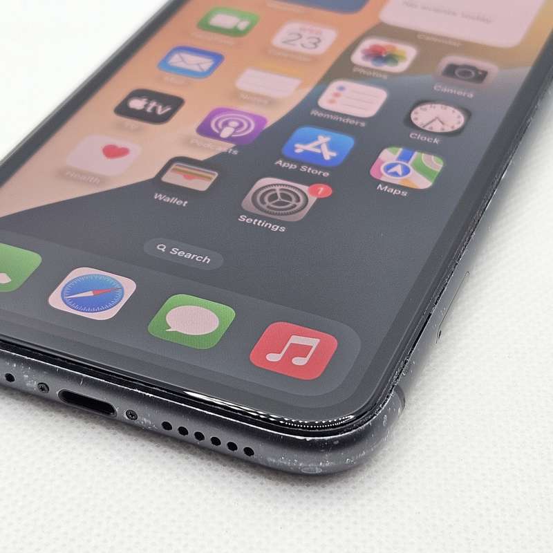 iPhone 11 128GB Black (6 Month Warranty)
