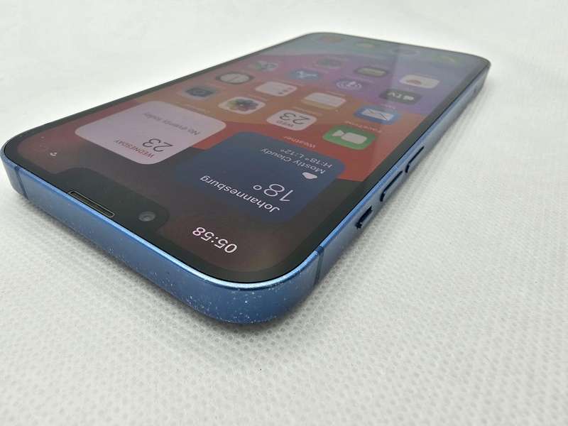 iPhone 13 128GB Blue (6 Month Warranty)