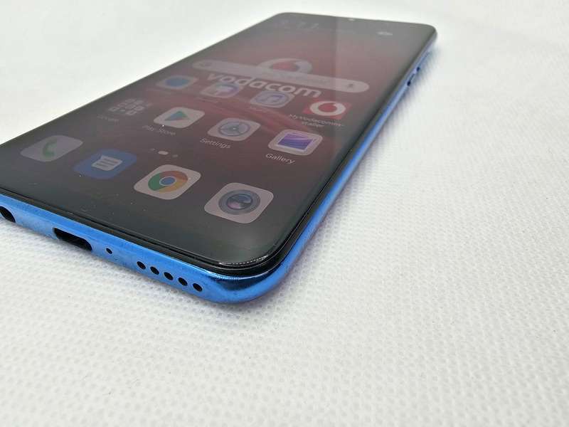 Huawei P30 Lite 128GB Back Camera Blurry Blue