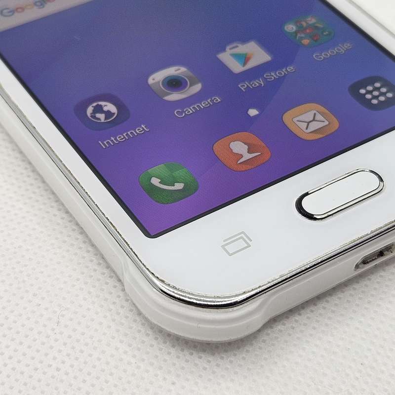 Samsung Galaxy J1 Ace 8GB Neo White