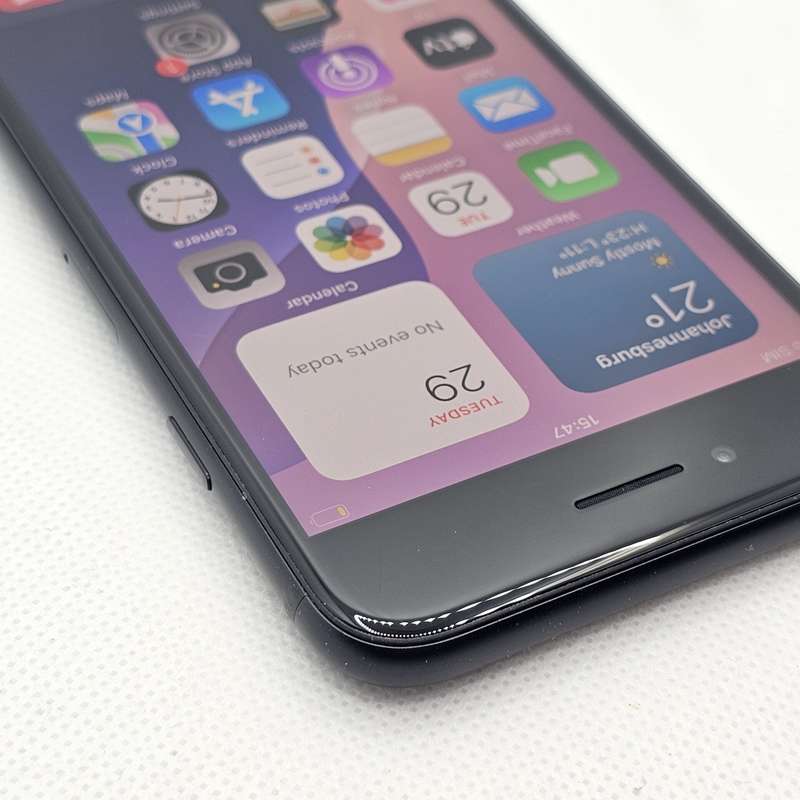 iPhone SE 2020 64GB Black (3 Month Warranty)