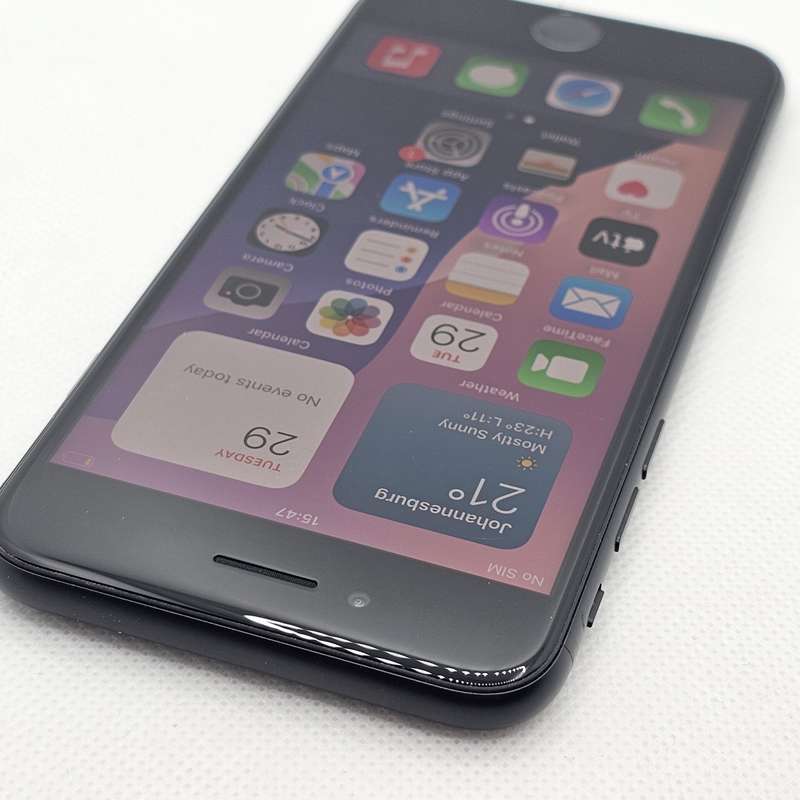 iPhone SE 2020 64GB Black (3 Month Warranty)