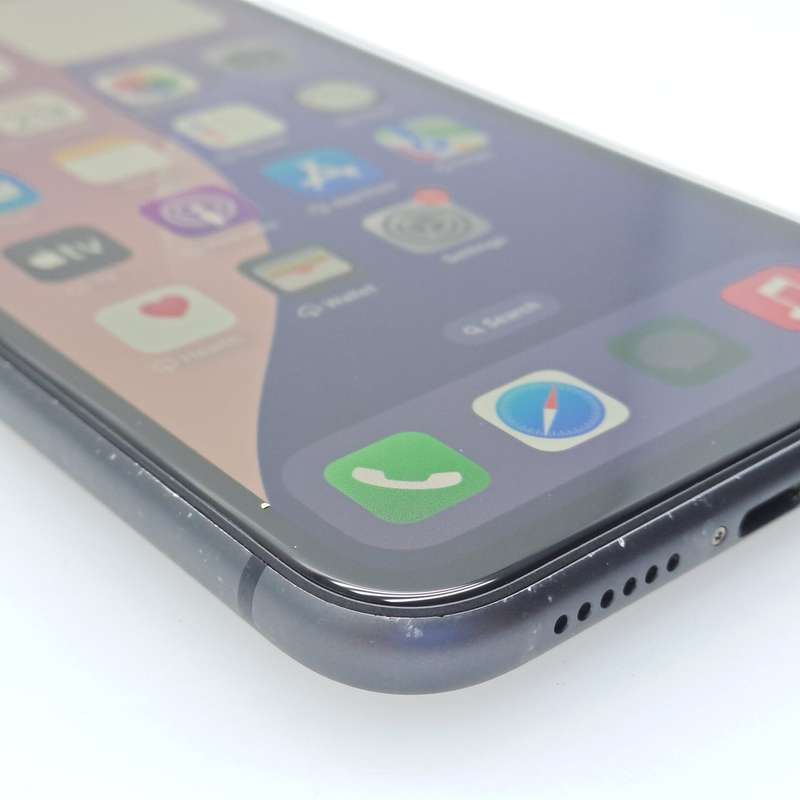 iPhone 11 64GB Black (6 Month Warranty)