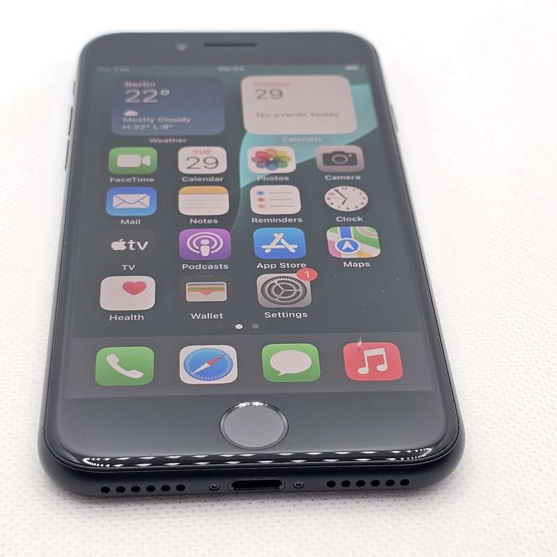 iPhone SE 2020 64GB Black (3 Month Warranty)