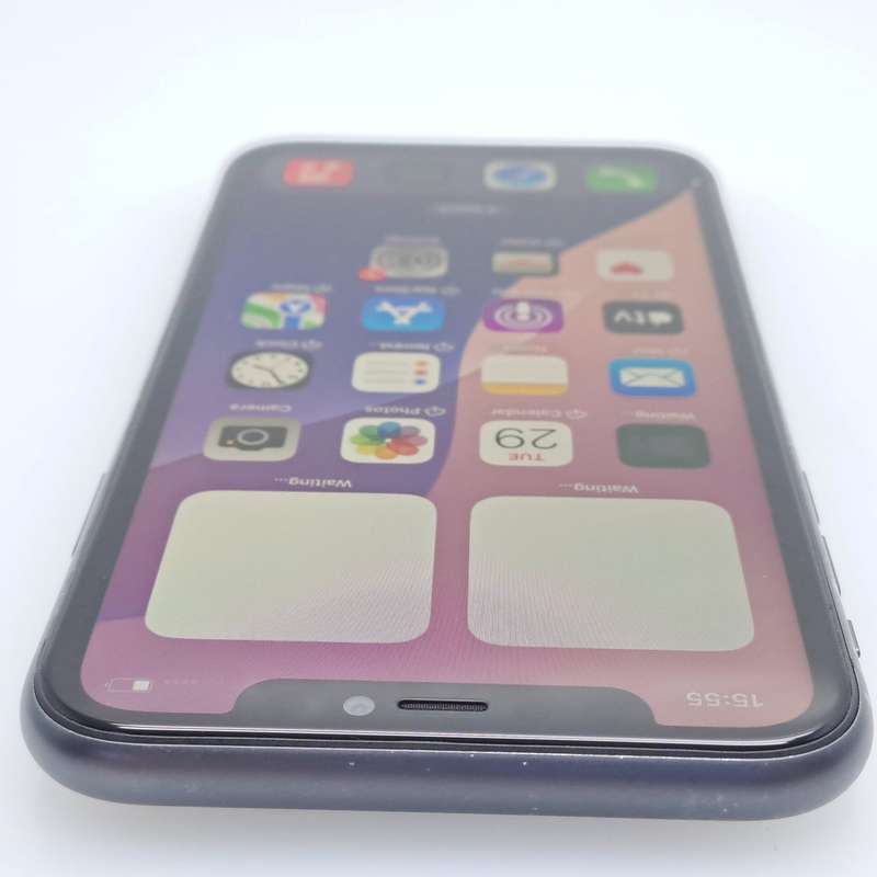 iPhone 11 64GB Black (6 Month Warranty)