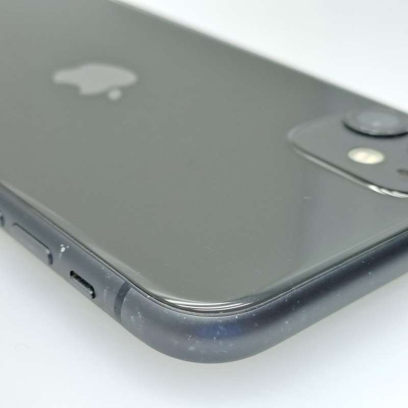 iPhone 11 64GB Black (6 Month Warranty)