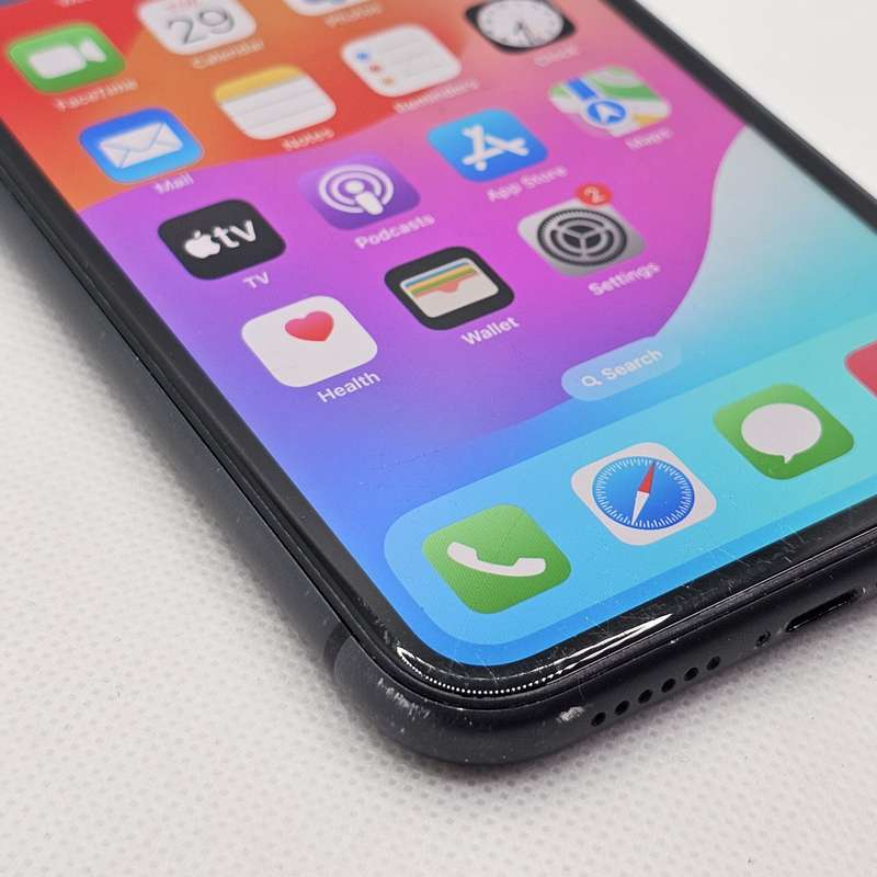 iPhone 11 64GB Black (6 Month Warranty)