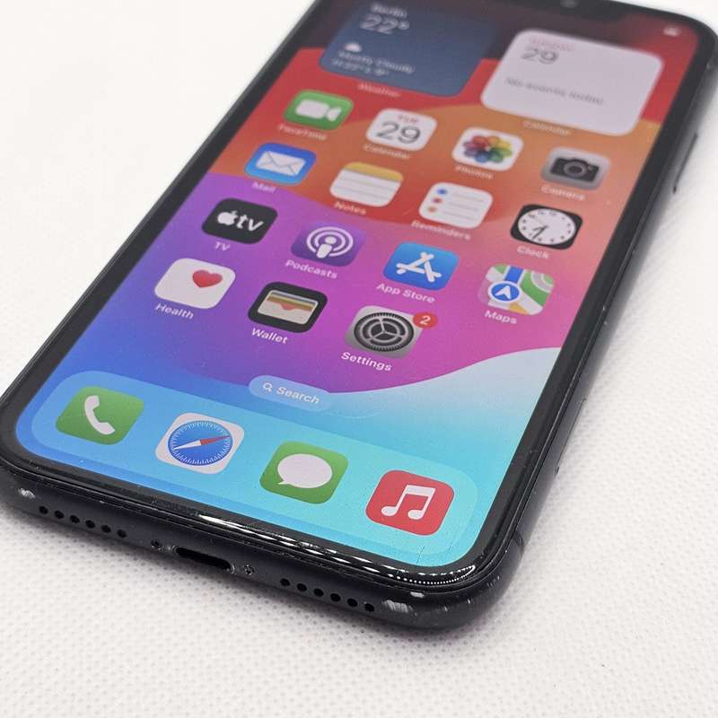 iPhone 11 64GB Black (6 Month Warranty)