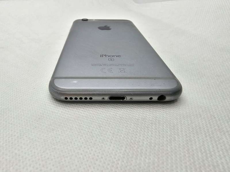 iPhone 6s 32GB Bright Spots Space Grey