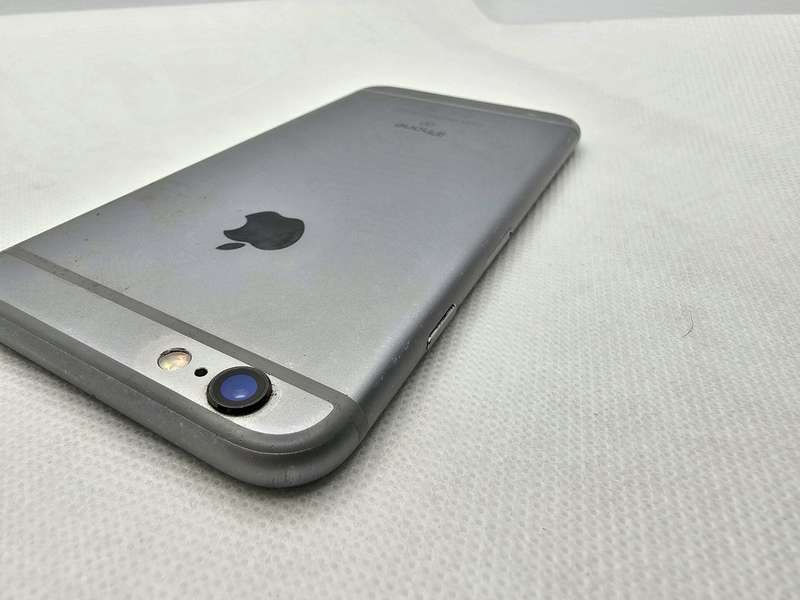 iPhone 6s 32GB Bright Spots Space Grey