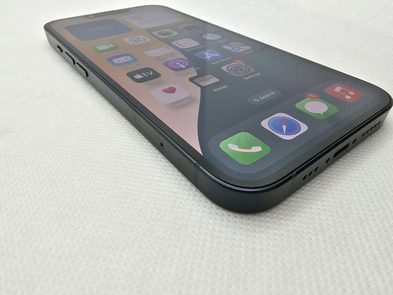 iPhone 13 128GB Midnight (6 Month Warranty)