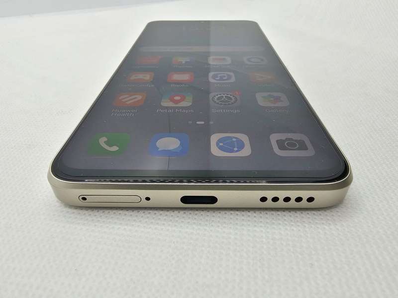 Huawei Nova 13i 256GB Dual Sim White - Mint Condition