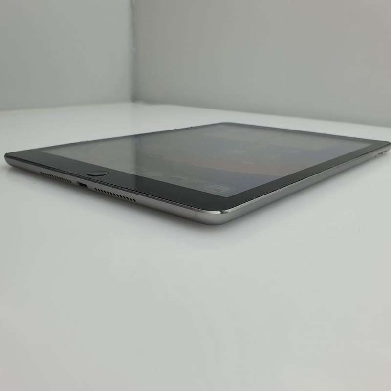 iPad Air 3rd Gen 256GB (Wifi Only) No Home Button Space Grey