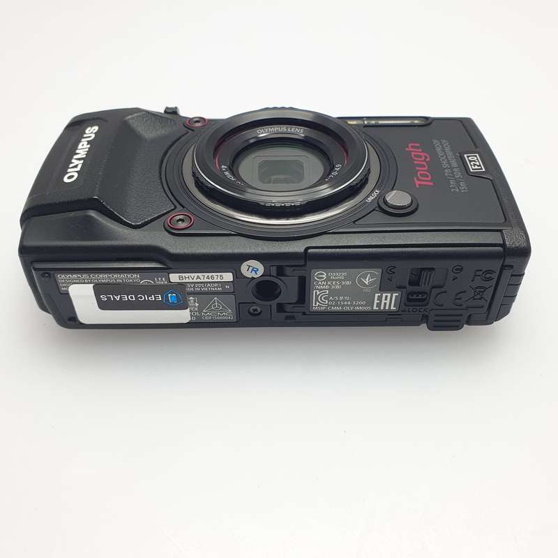 Olympus Tough TG-5 Black + Underwater Case PT-058 (6 Month Warranty)