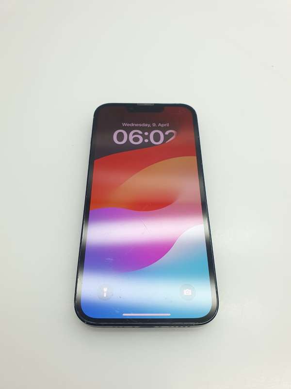 iPhone 13 128GB Midnight (6 Month Warranty)