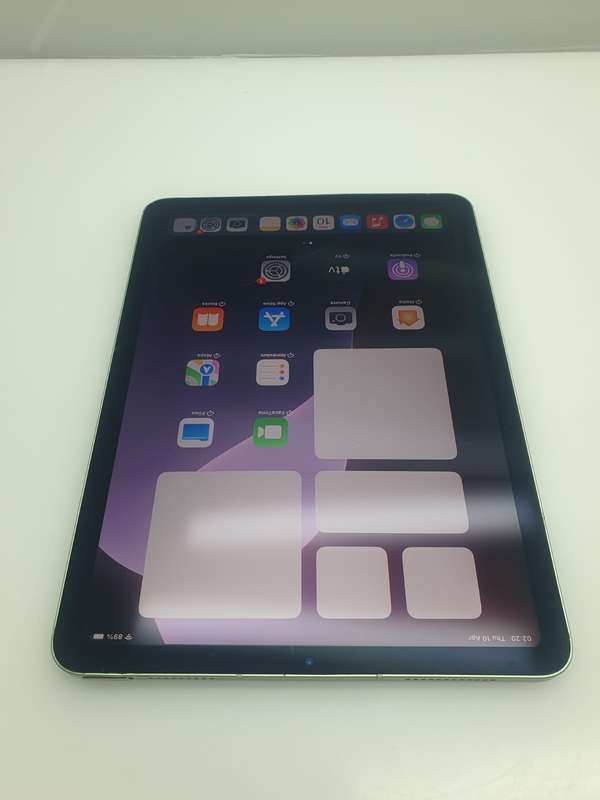 iPad Air 4th Gen 256GB (Wifi/Cellular) |Bent Casing| Cracked Screen| Bright Spots| Silver