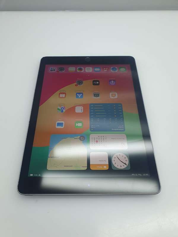 iPad 6th Gen 9.7-Inch 128GB (WiFi Only) Space Grey (6 Month Warranty)