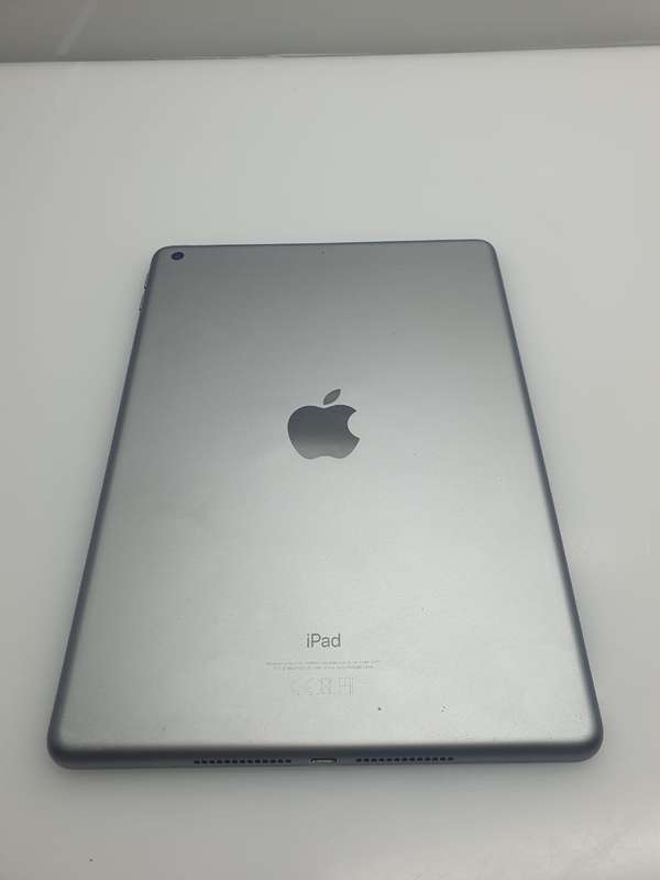 iPad 6th Gen 9.7-Inch 128GB (WiFi Only) Space Grey (6 Month Warranty)
