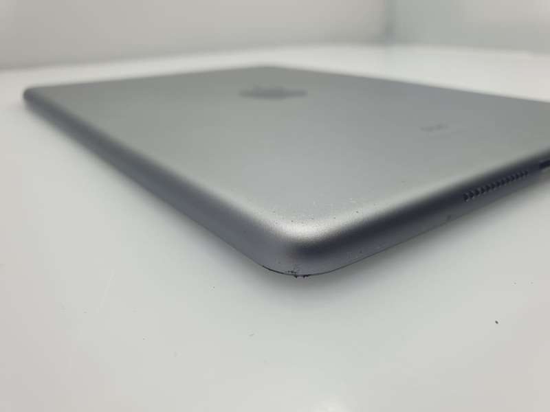 iPad 6th Gen 9.7-Inch 128GB (WiFi Only) Space Grey (6 Month Warranty)