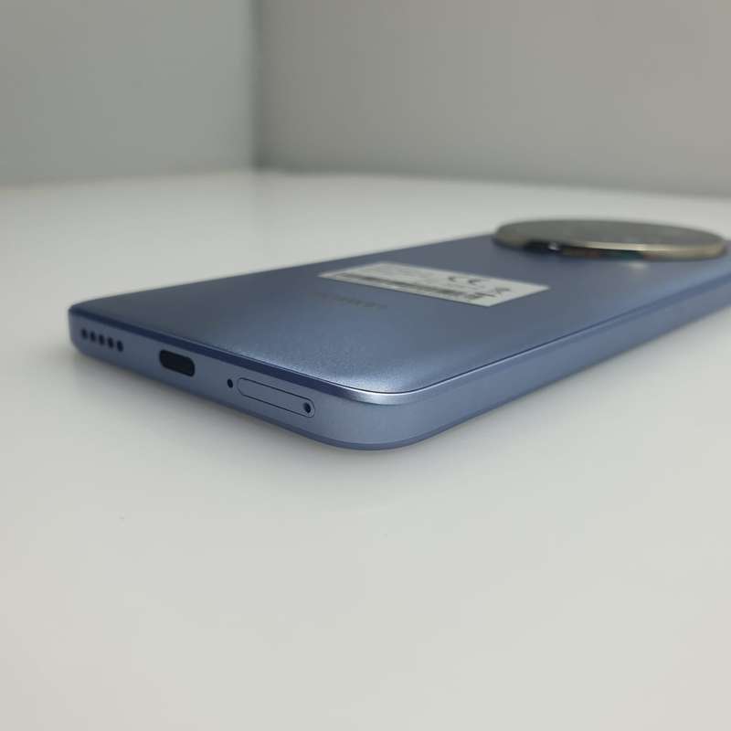 Huawei Nova 13i 256GB Dual Sim Blue (6Month Warranty)+ Cover Bundle Value R200