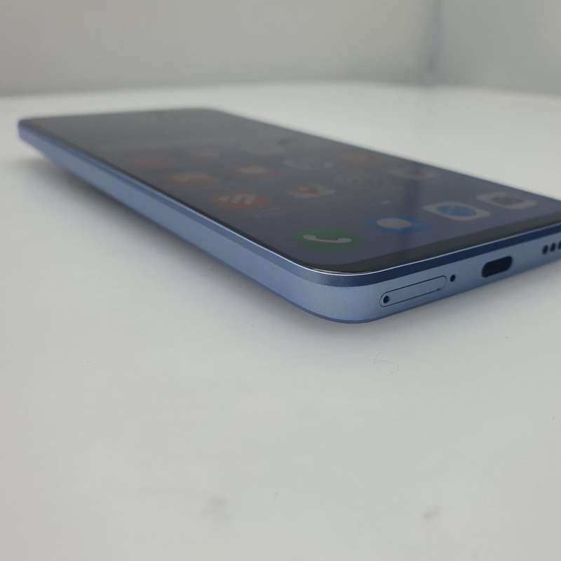 Huawei Nova 13i 256GB Dual Sim Blue (6Month Warranty)+ Cover Bundle Value R200