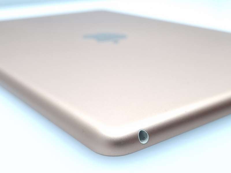 iPad 10.2 7th Gen 128GB (WiFi Only) No Touch ID Rose Gold (3 Month Warranty)