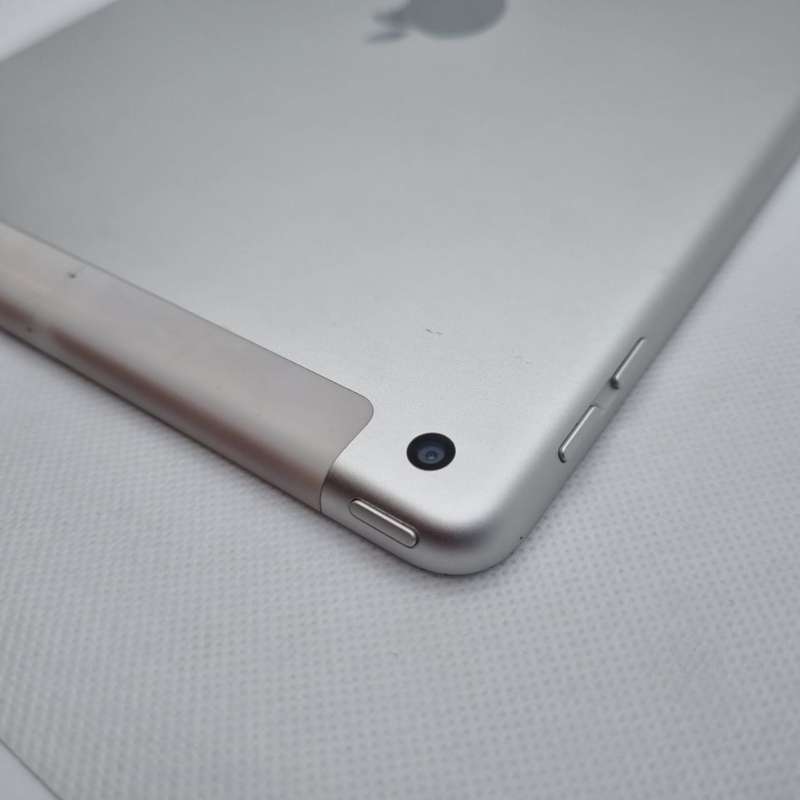 iPad 9.7" 5th Gen 128GB (Wifi/Cellular) |Home Button Not Working| Silver