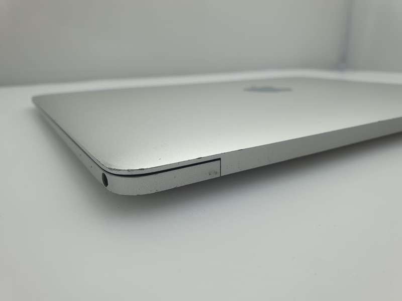 MacBook Retina 12-Inch Core m3 1.1GHz (Early 2015) 8GB RAM 256GB HDD |Non Working WebCam| S...