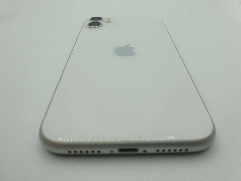 iPhone 11 64GB White No Face ID