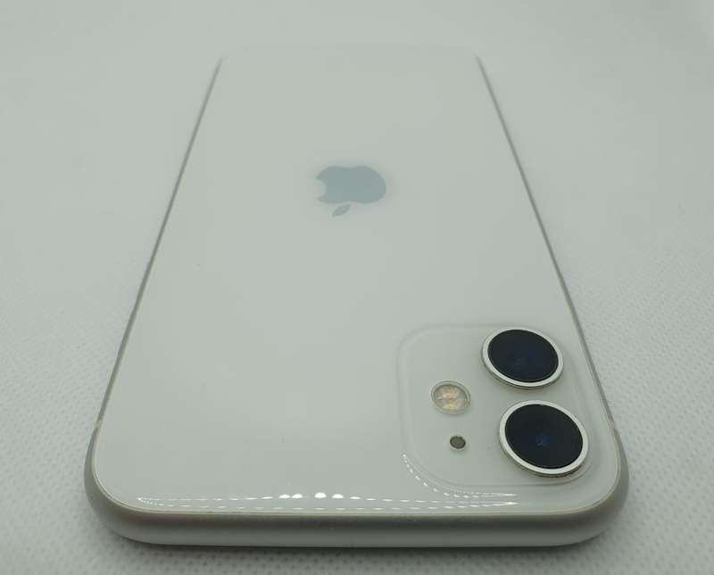 iPhone 11 64GB White No Face ID