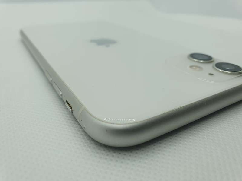 iPhone 11 64GB White No Face ID