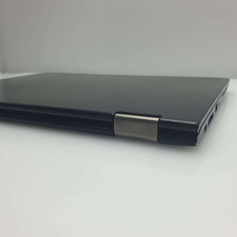 Lenovo ThinkPad "Core i5"  X390 Yoga 8GB RAM 256GB SSD Black