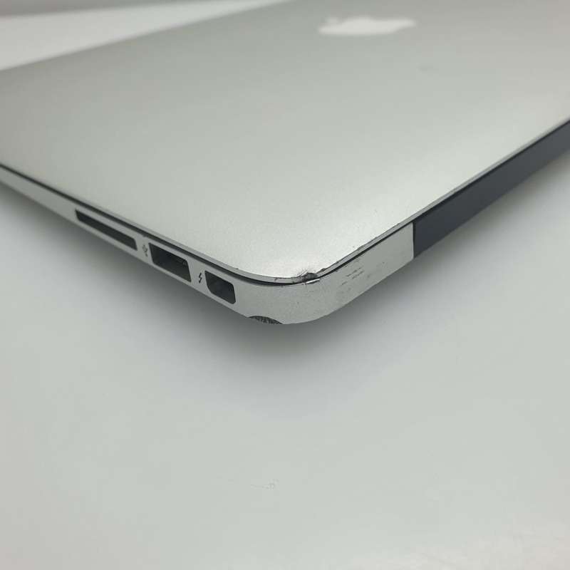 MacBook Air 13-Inch "Core i5" 1.8GHz (2017) 8GB RAM 128GB SSD Silver (3 Month Warranty)