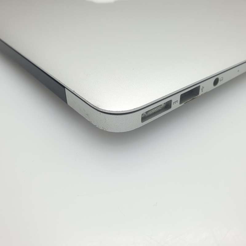 MacBook Air 13-Inch "Core i5" 1.8GHz (2017) 8GB RAM 128GB SSD Silver (3 Month Warranty)