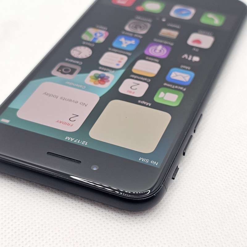 iPhone SE 2020 64GB Black (3 Month Warranty)